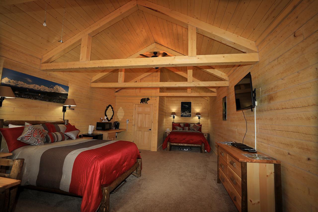 Denali Tri-Valley Cabins ฮีลี ภายนอก รูปภาพ